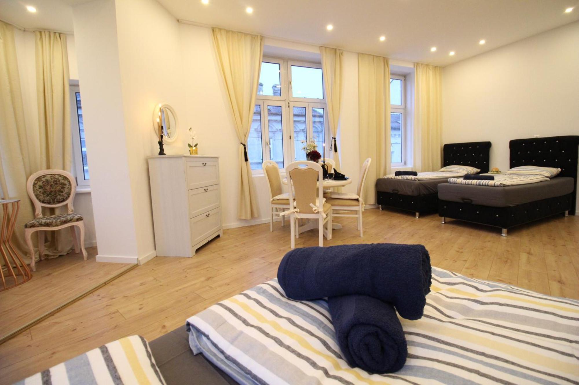 Disc Cozy Rooms In Liesing Wenen Buitenkant foto