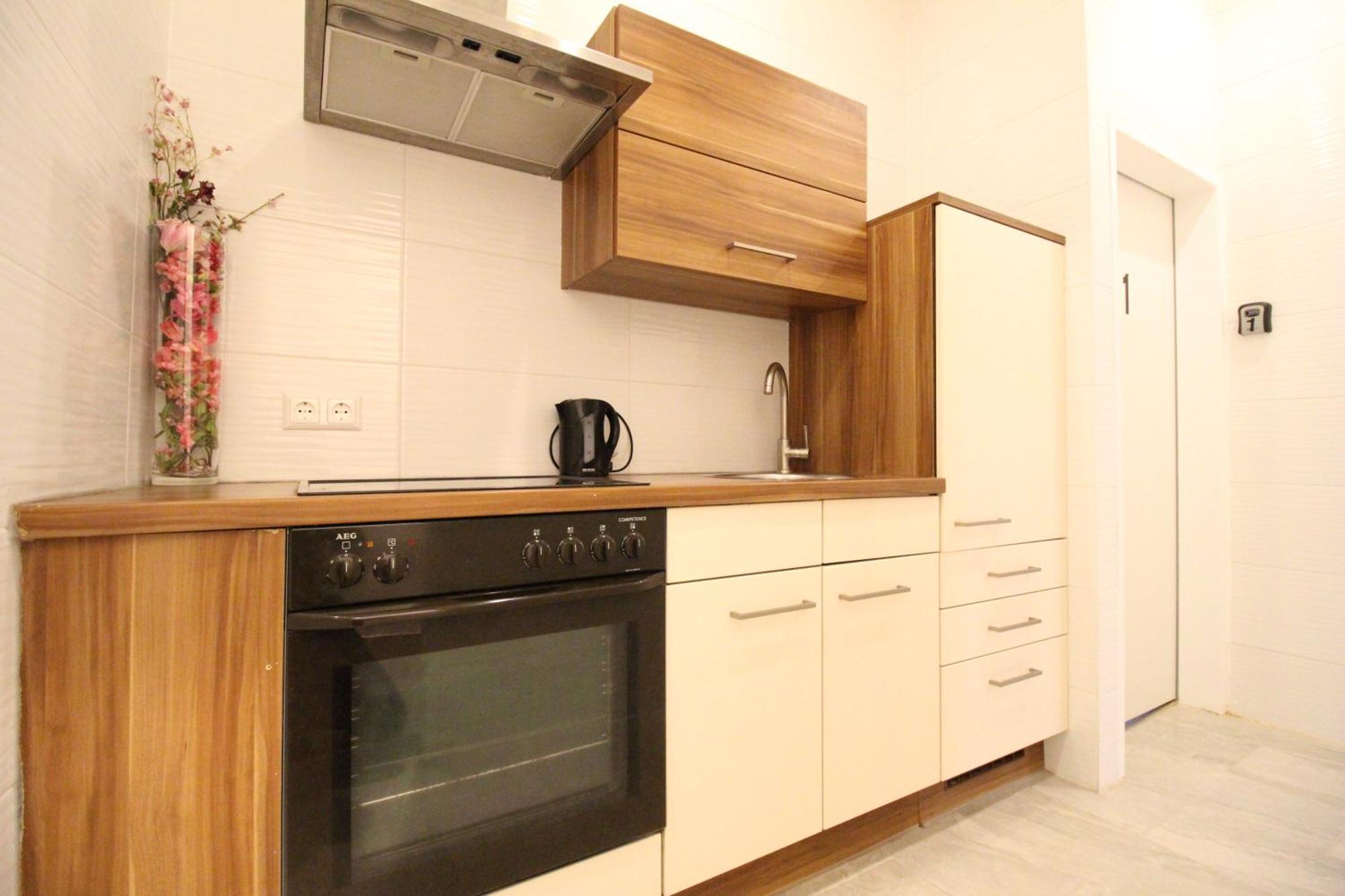 Disc Cozy Rooms In Liesing Wenen Buitenkant foto